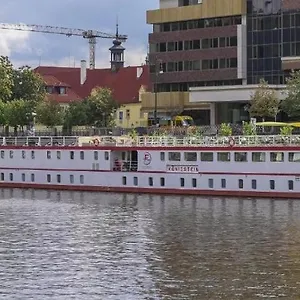  Botel River Koenigstein