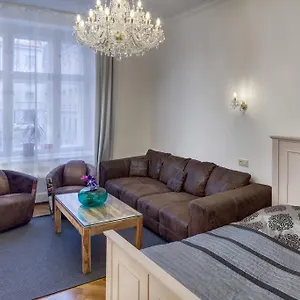 Dusni - Old Town Apartment